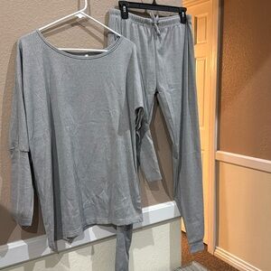 Brand new women’s size XL stretchy jogger set long sleeve top  drawstring pants